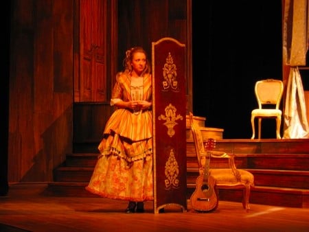 Laura Albino as Susanna in Le nozze di Figaro